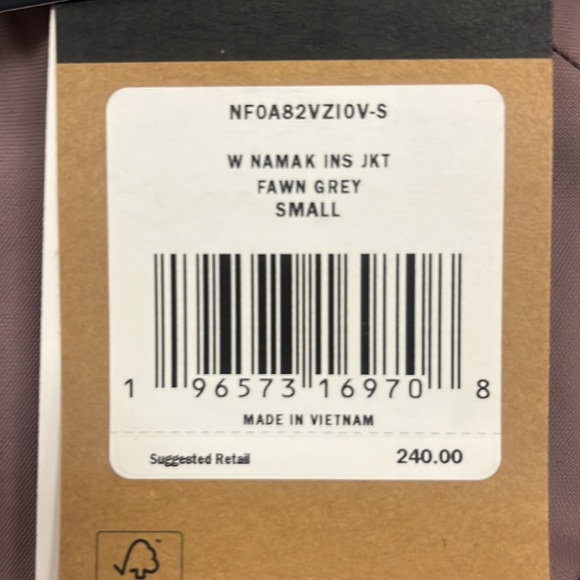 Brand New Women’s North Face Coat - Picture 2 of 2